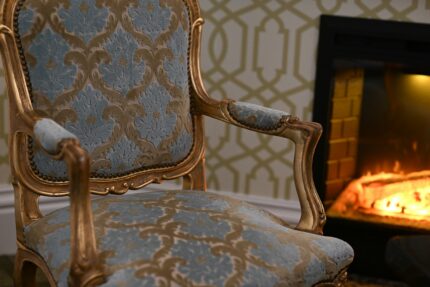 Classic Gilded Armchair — Classic hotel furniture by Otelia