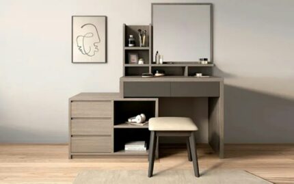 Dressing Table with Mirror — Classic hotel furniture by Otelia