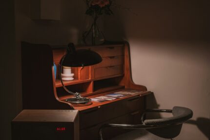 Writing Desk — Contemporary hotel furniture by Otelia